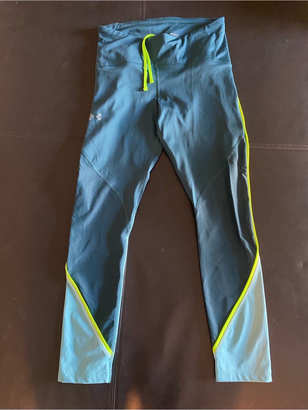NWOT Under Armour Women’s Compression Heatgear Teal Athletic Leggings, sz M
